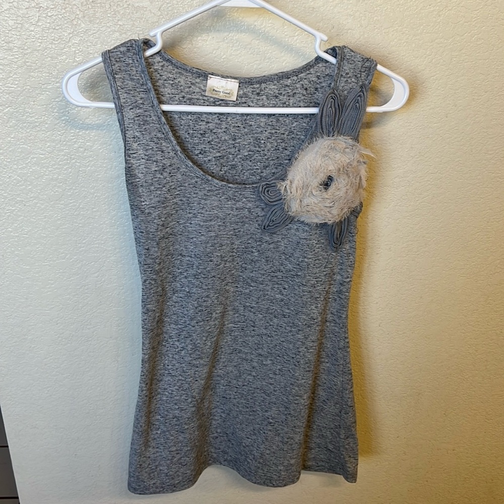 {Pretty Good} Gray tank top